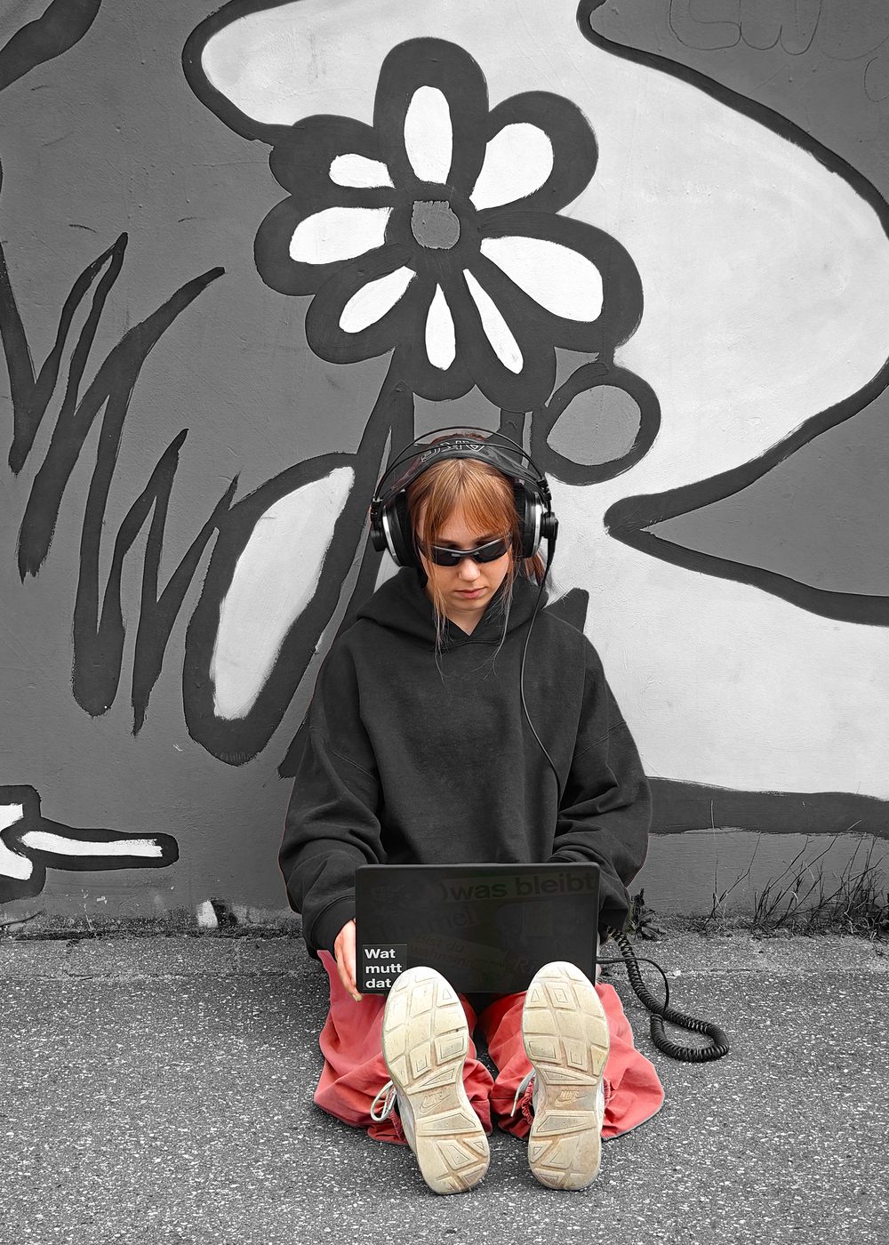 Eva Maria Wohlers am Laptop